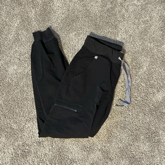 Figs Other - Women’s Black Figs Scrub Pants